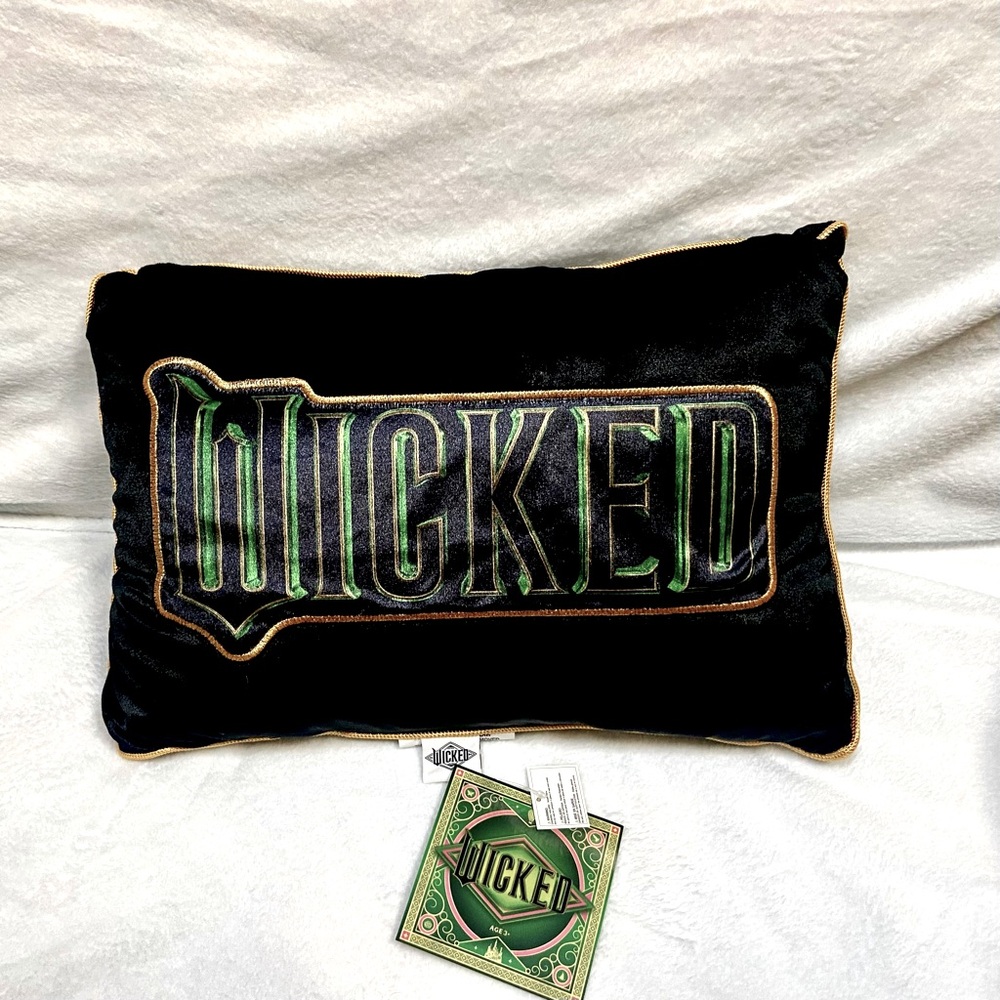 Wicked The Movie Black Green Velour Gold Decorative Throw Pillow 11" by 17"  NWT